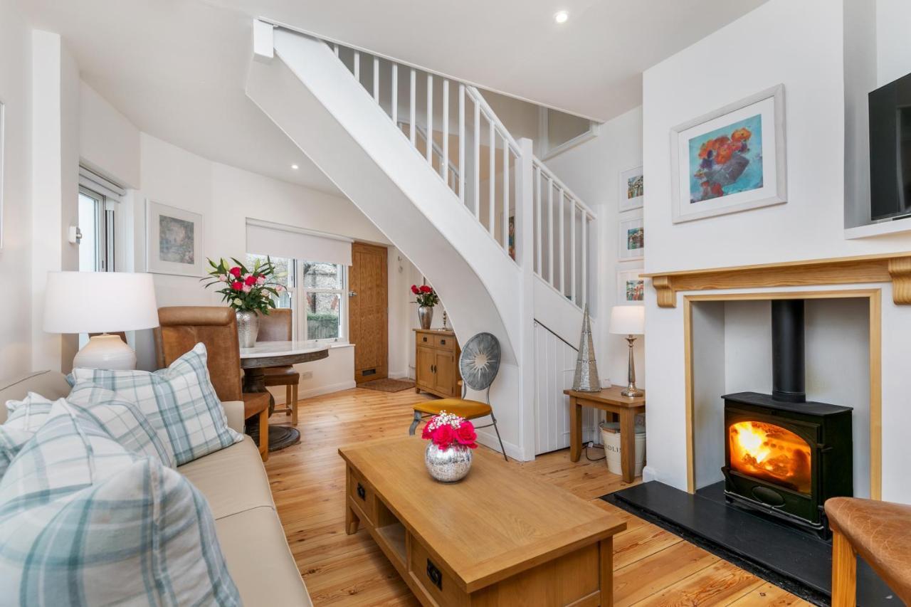 The Nestle House Villa Winchester Buitenkant foto